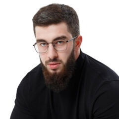 Врач Актемиров Тамерлан Бекханович - Стоматолог-ортопед